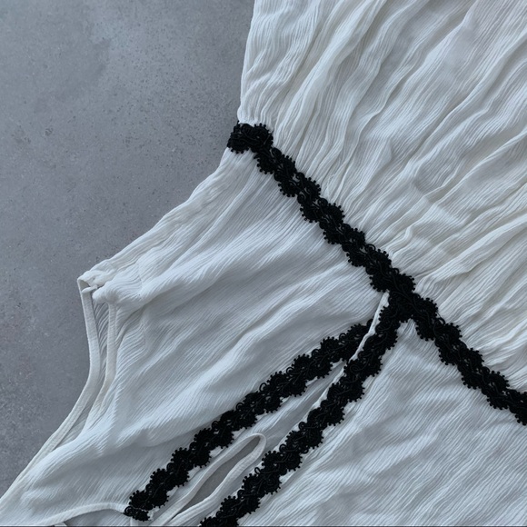 INDIKAH ROMPER - Picture 7 of 8